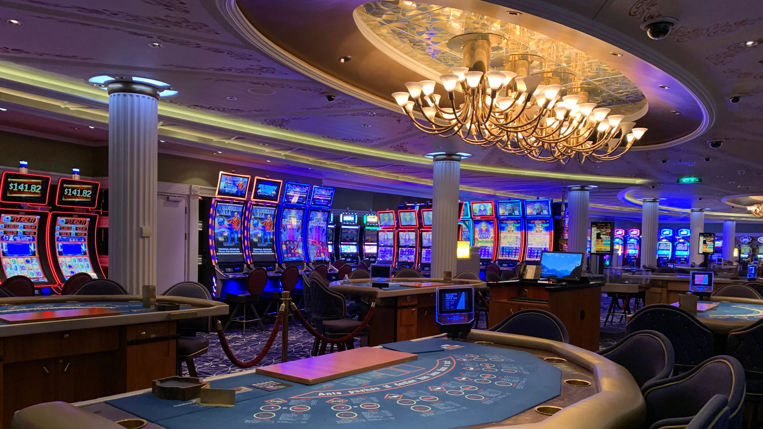Celebrity Reflection inside the casino